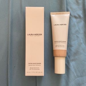 Laura Mercier Tinted Moisturizer